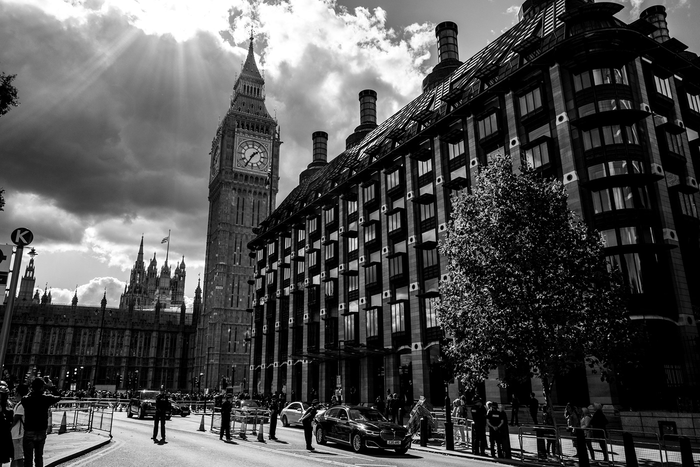 city Leica Q-P London people reportage street photography UK Urban