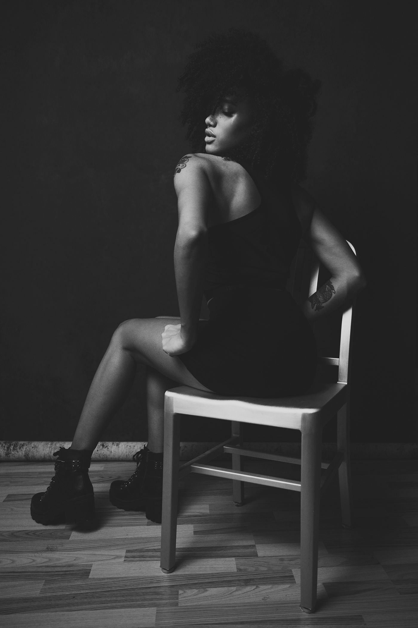 model italian african queen black and white bw Nikon nikkor profoto