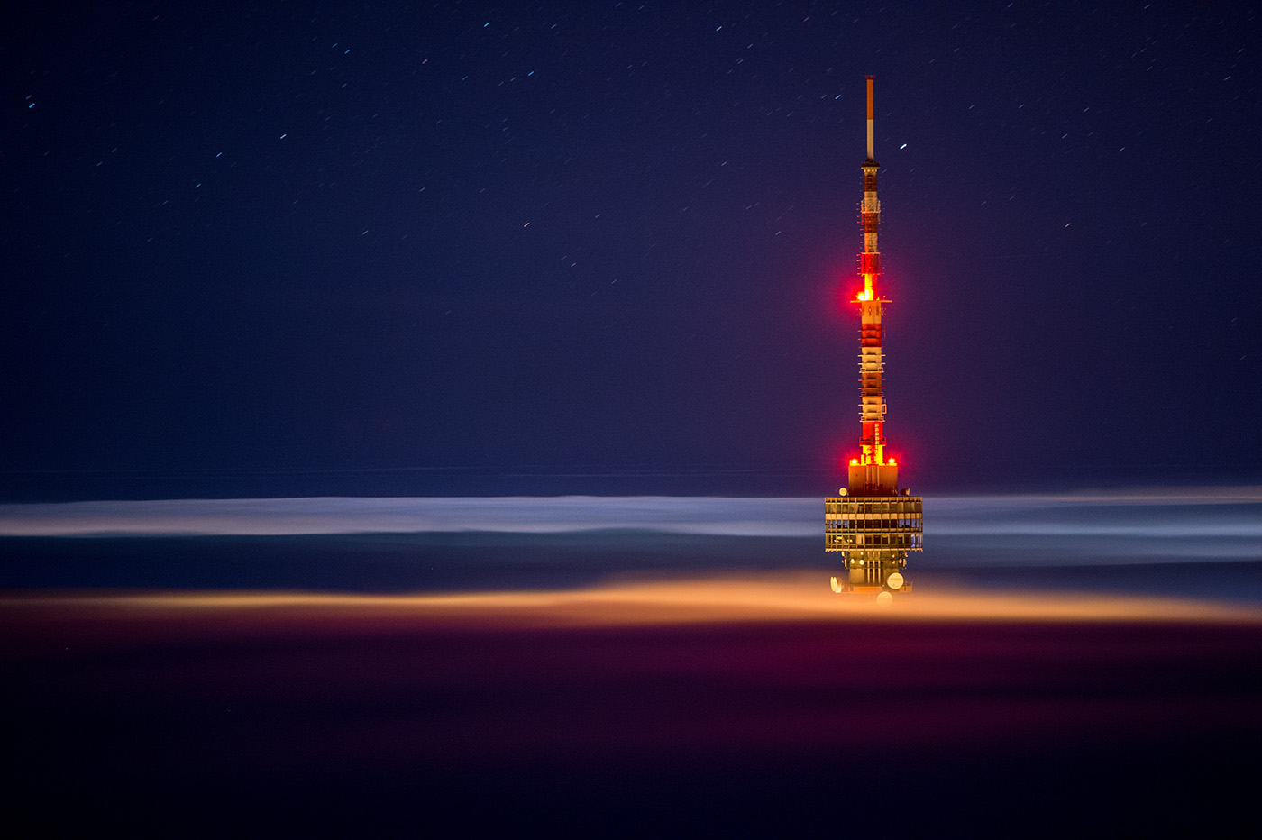 fog mountain stars night transmissiontower hungary tower SKY