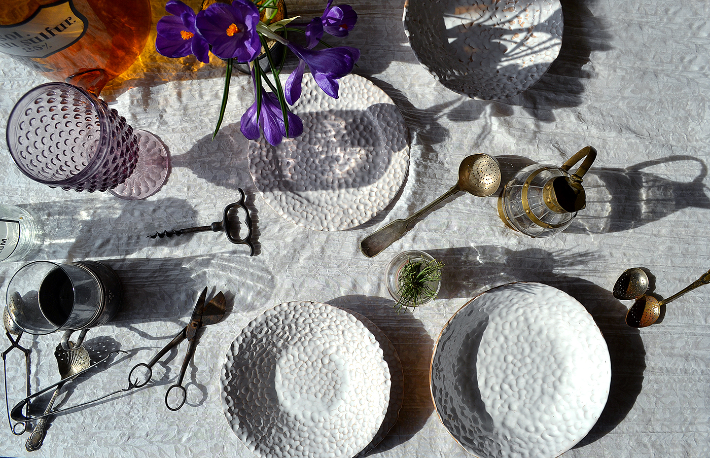 clay plates glaze ceramics  kitchen dishes tableware