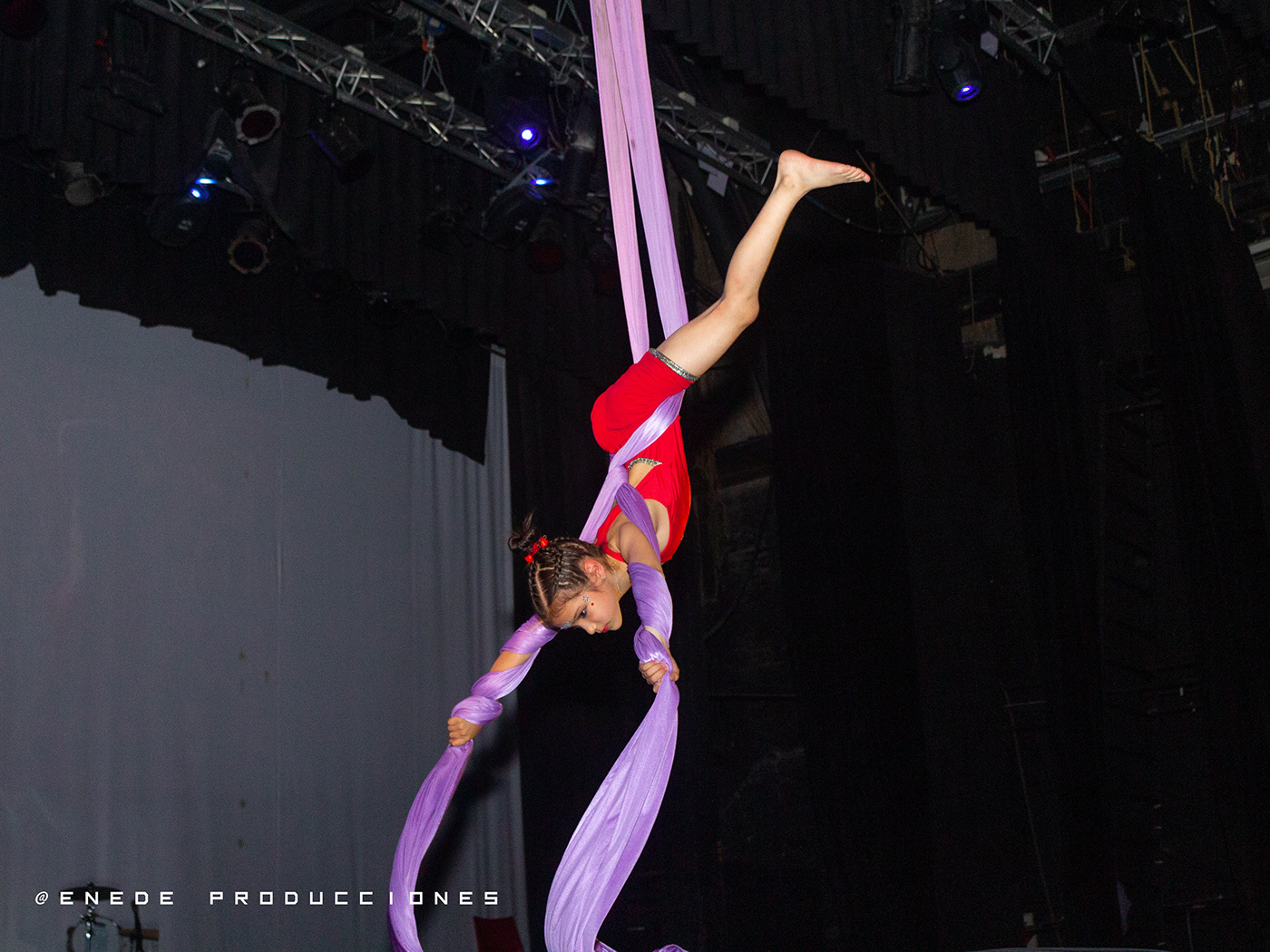 DANCE   acrobatics dancer photoshoot Fotografia Photography 