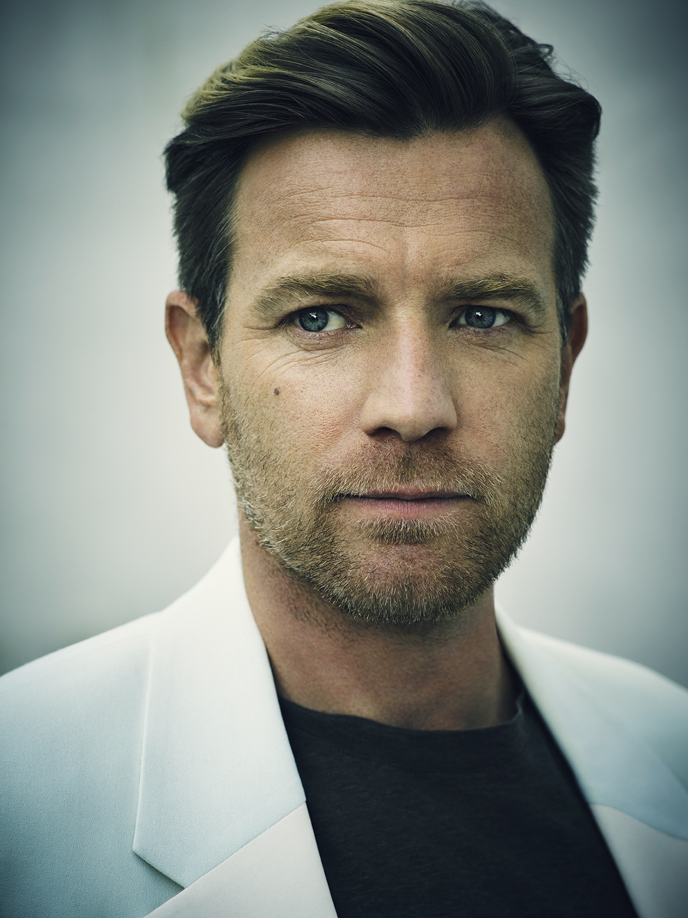 ewan mcgregor retouching  jason bell editorial Post Production retouching studio house of retouching Photography 