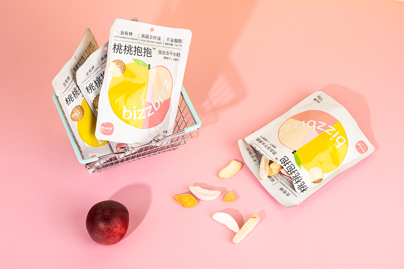 brand identity Food  Fruit Packaging packaging design snack visual identity yellow