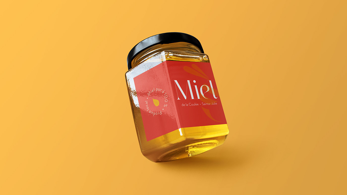 art direction  bees DA design Emballages graphic design  honey Packaging pink yellow