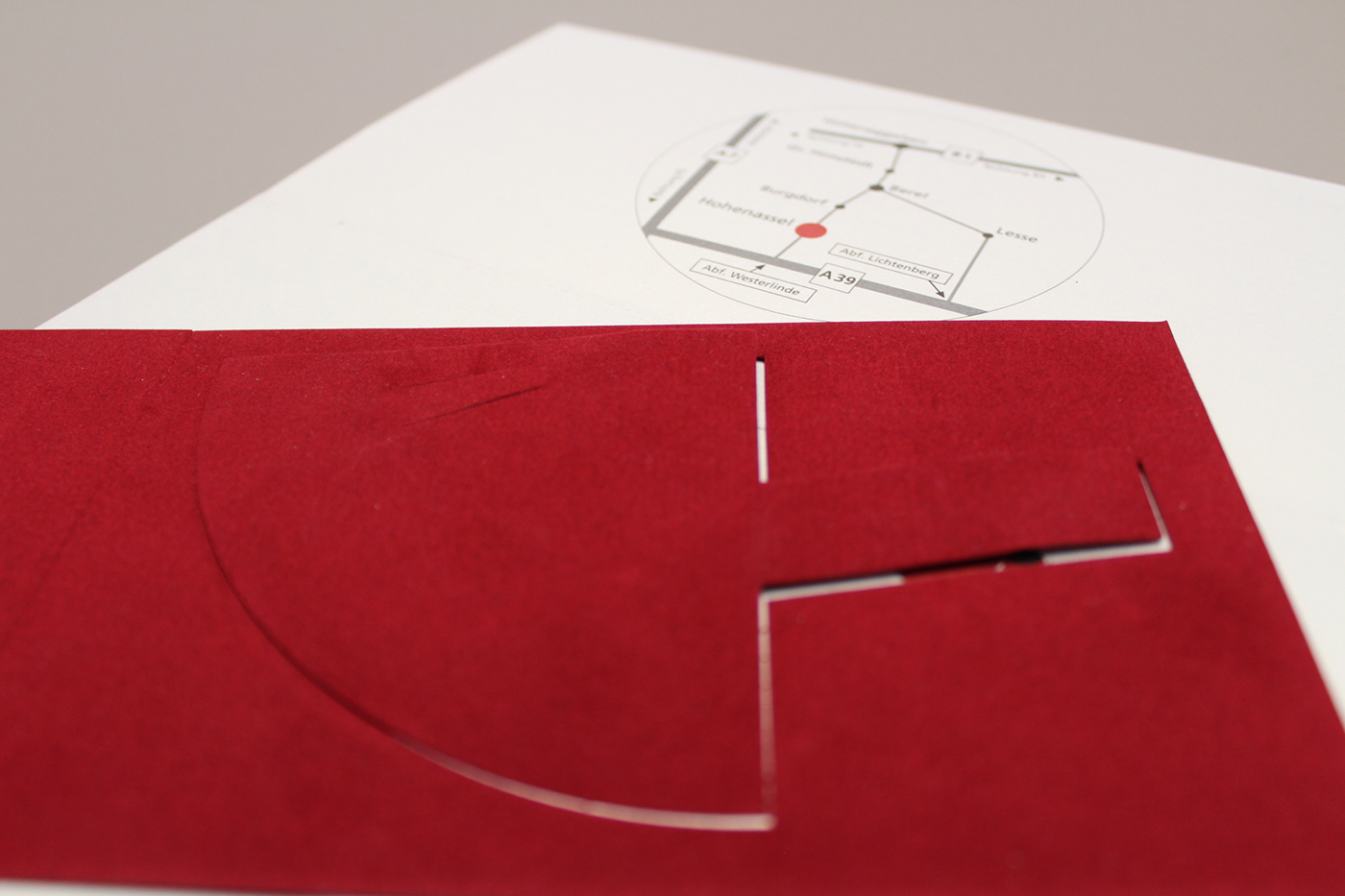 Drucksachen Einladungskarte grafik Grafikdesign press cut print print design  Stanzung