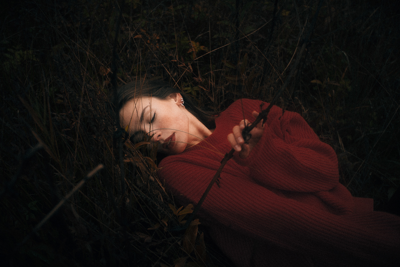 autumn dark Fall Fashion  girl Leica lifestyle model Moody portrait