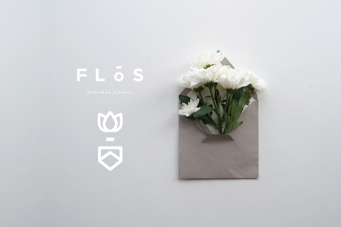 Flowers florist onlineflorist logodesign logo flower Flos Nature floral White green purple Kraft kraftpaper