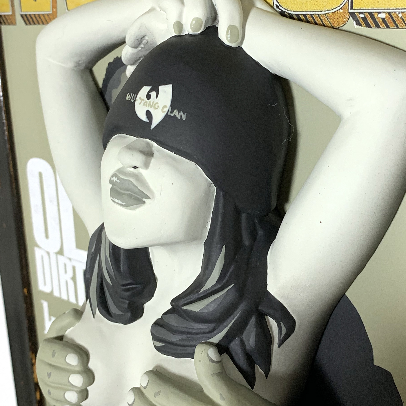 rap magazine cover sculpture wallart wutang toy