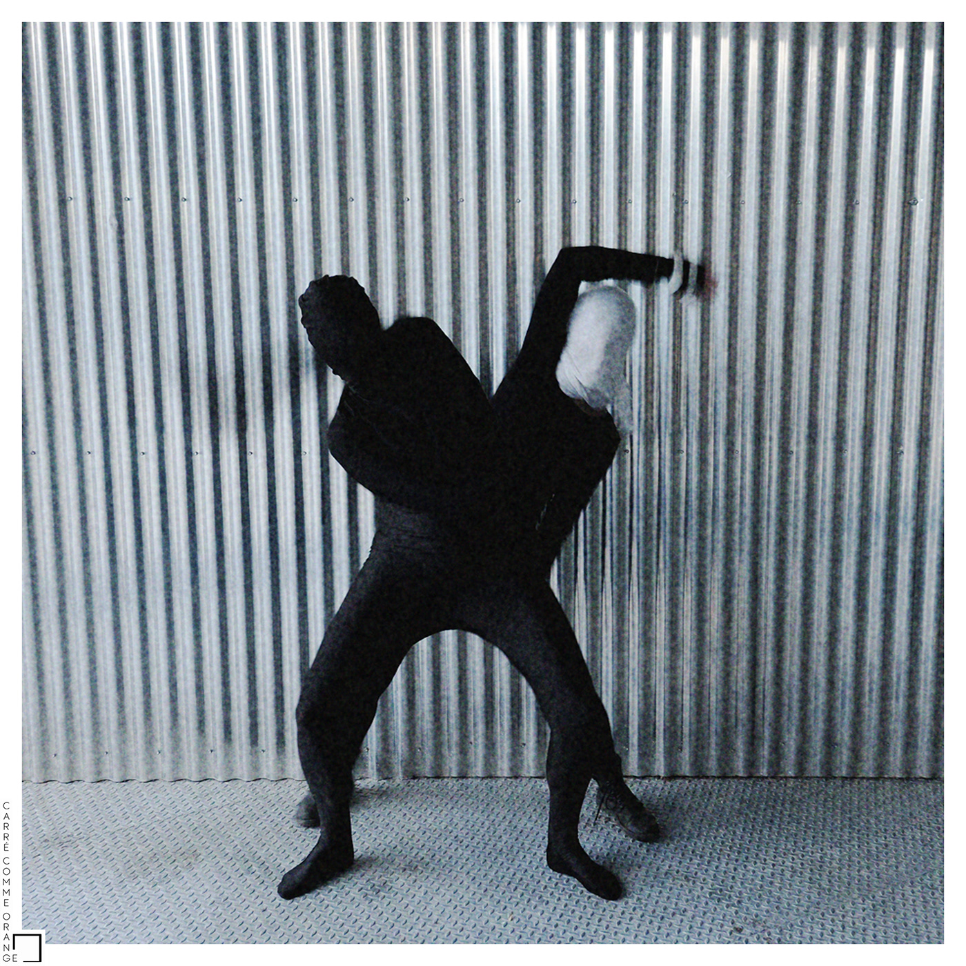 DANCE   disco mouvement Photography  model body camouflage danse contemporaine Farandole Performance