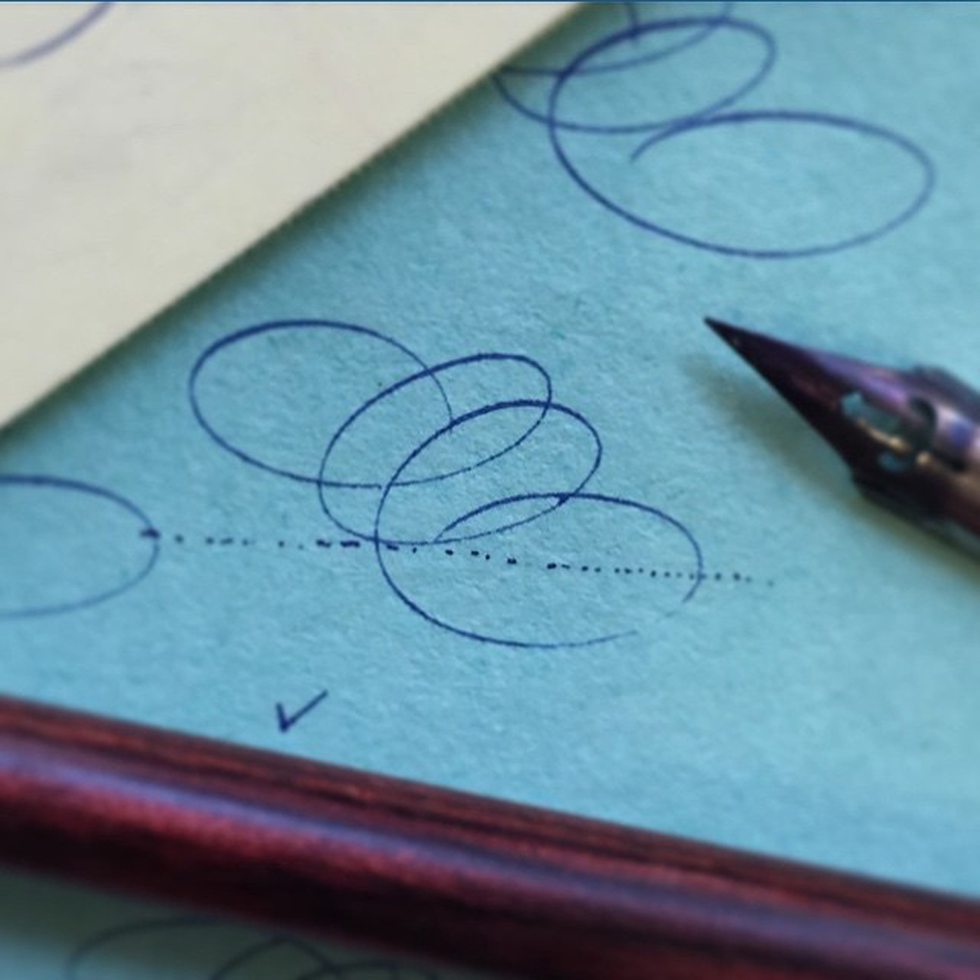 letters penmanship Practice paper pointed pen каллиграфия кириллица леттеринг Calligraphy   ink