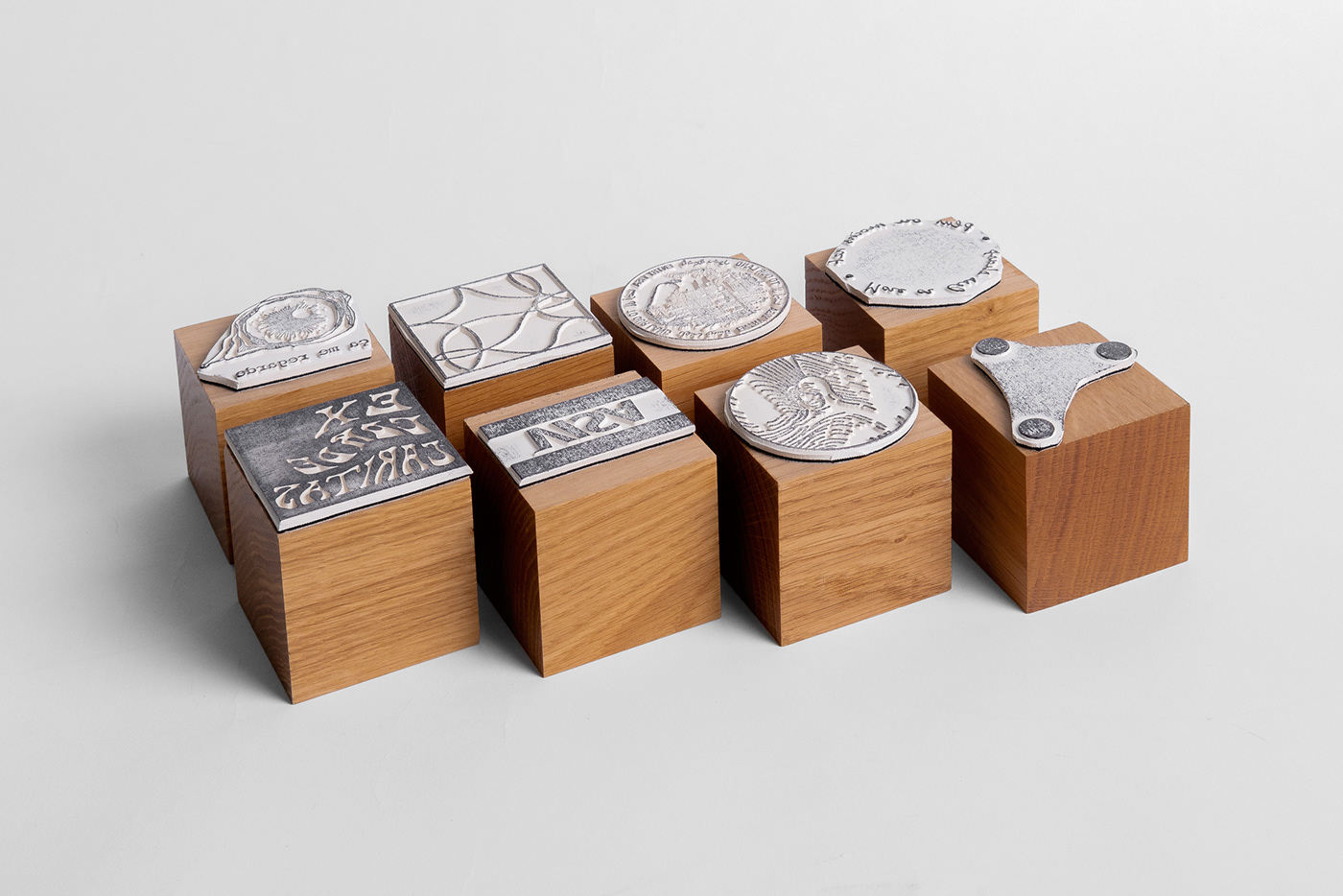 artist box design museum Packaging typography   visual identity