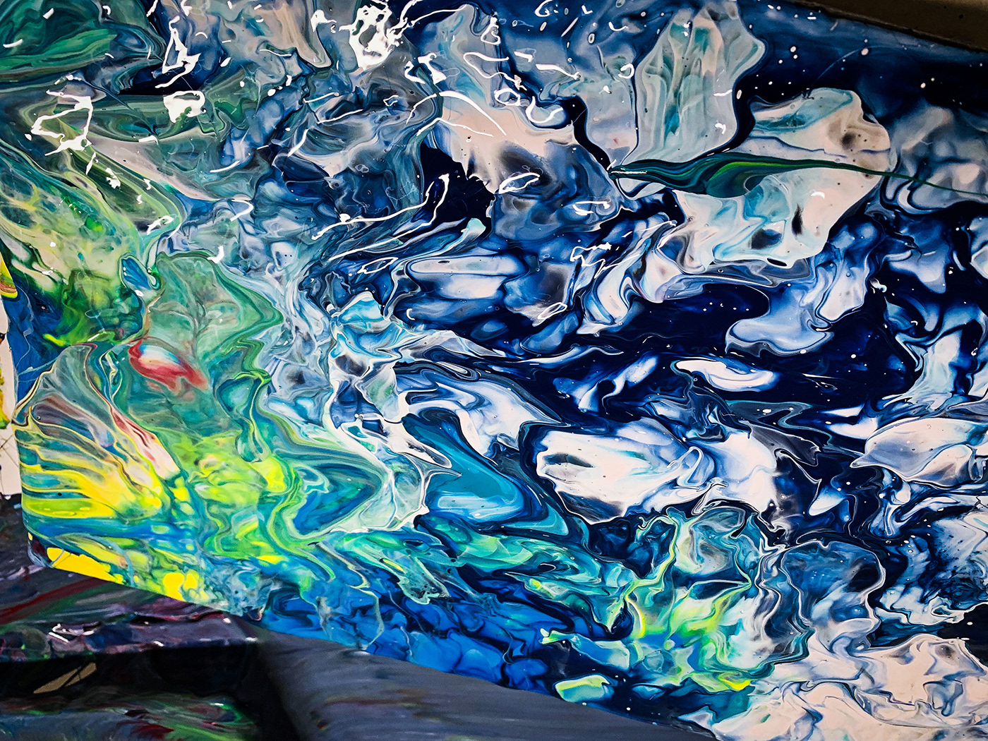 acrylic fluid Liquid painting   art visual