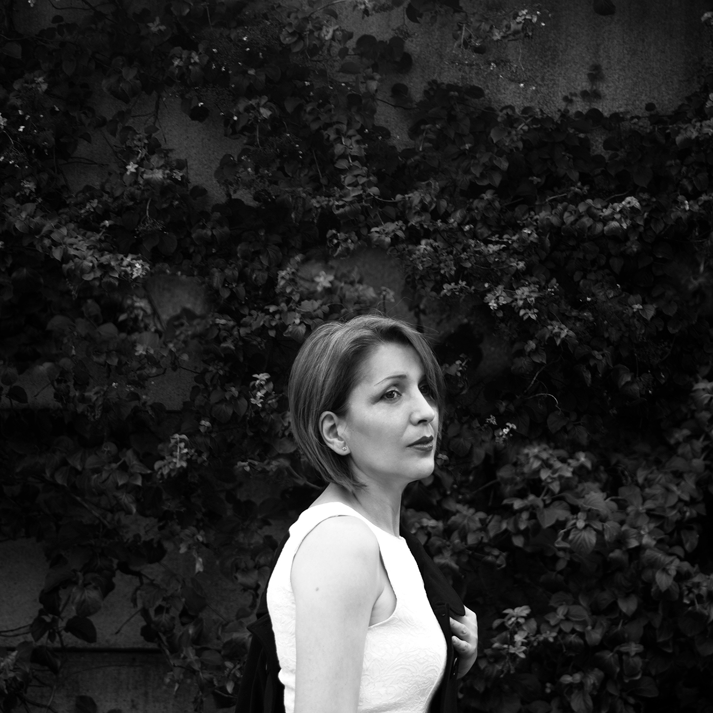 goran tesanovic mother portrait Switzerland film photography black and white
