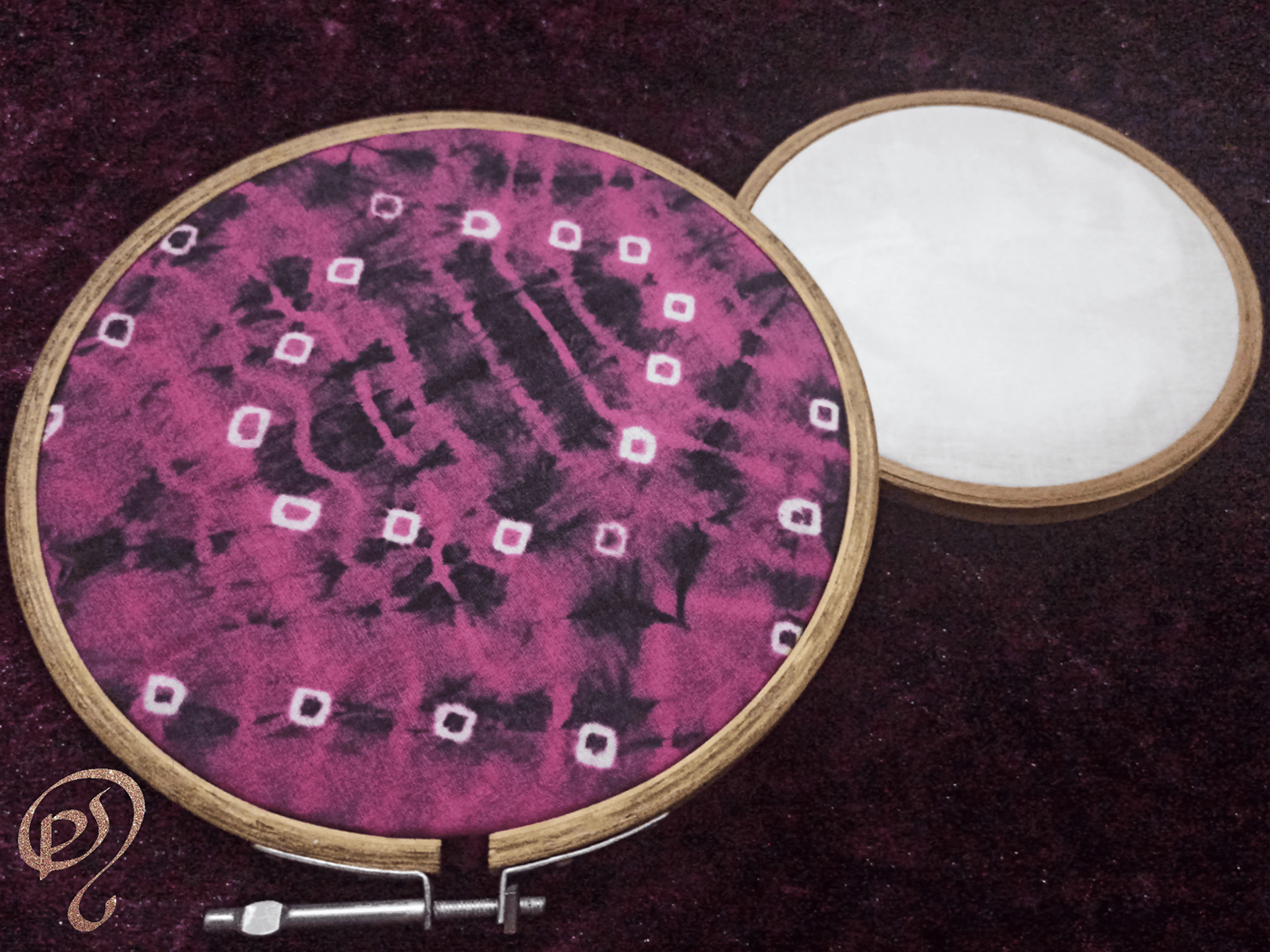 accordian bandhani Marble effect pegging shibori sunburst tie and dye tritick batik laheria
