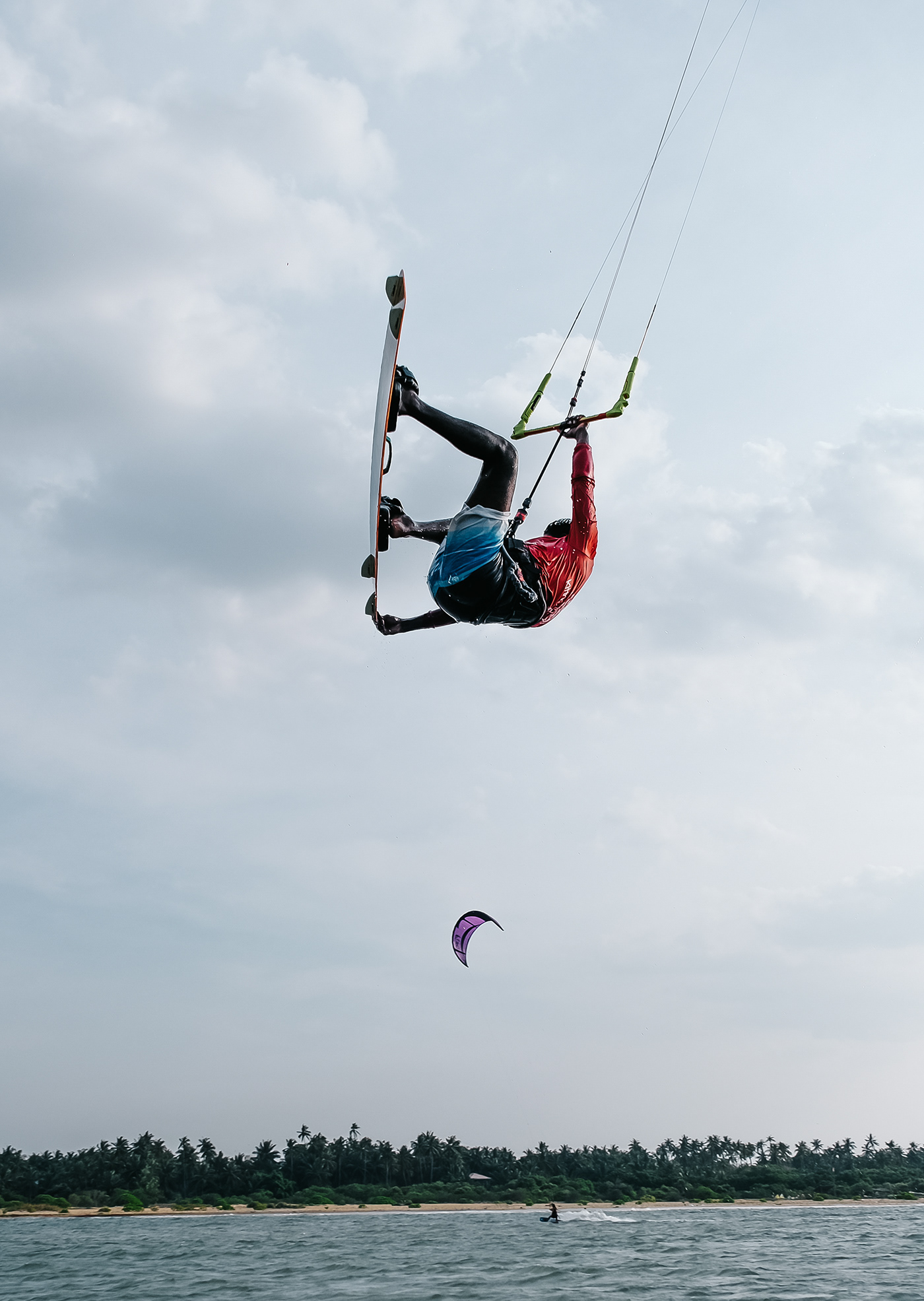 Surf sportphotography Kitesurf windsurf sports Duotone Sri lanka Kitesurfing Kite Waterphotography
