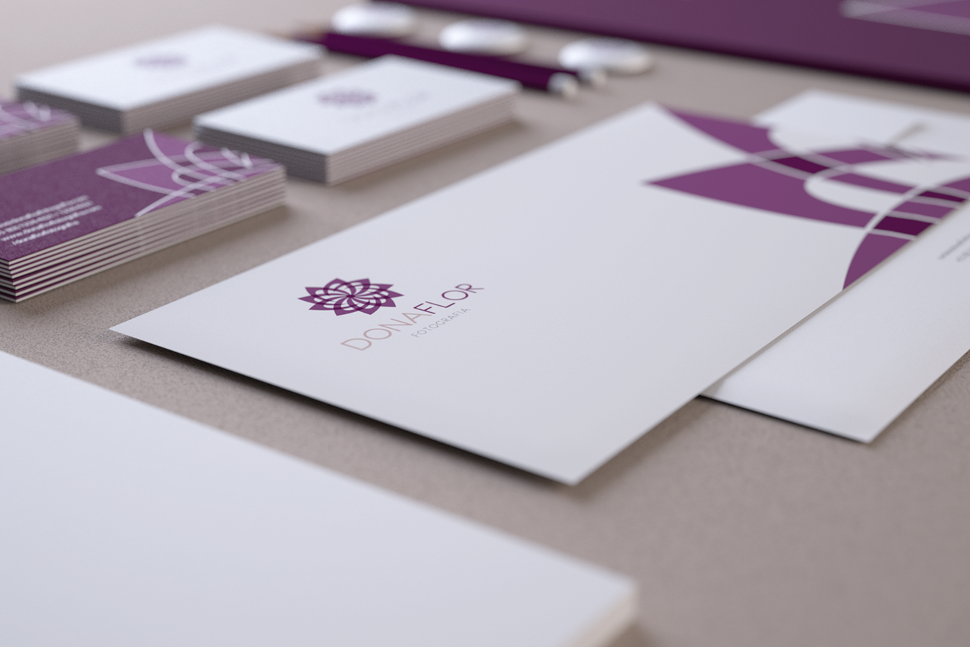 brand logo visual identity brand identity identity marca identidade visual Brasil Stationery purple kit papelaria