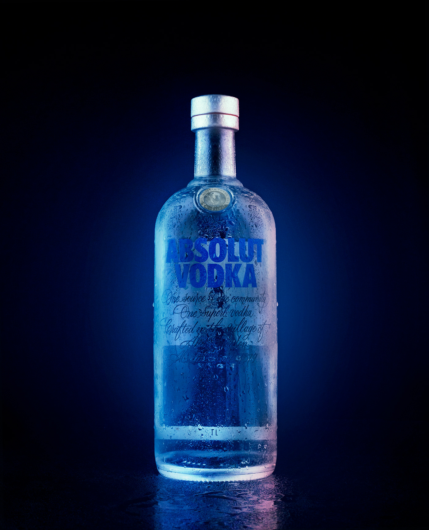 beverage drinks Vodka Abslout Swedish Photography  retouch commercial bottels blue