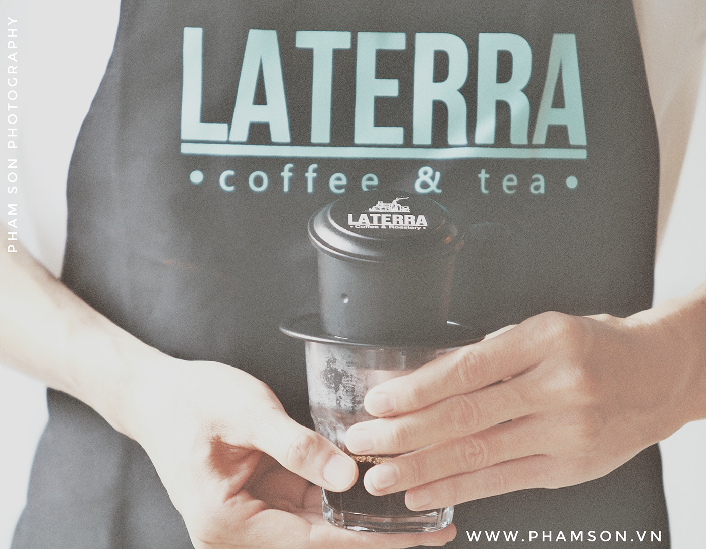 design logo laterra Photography  setup coffee