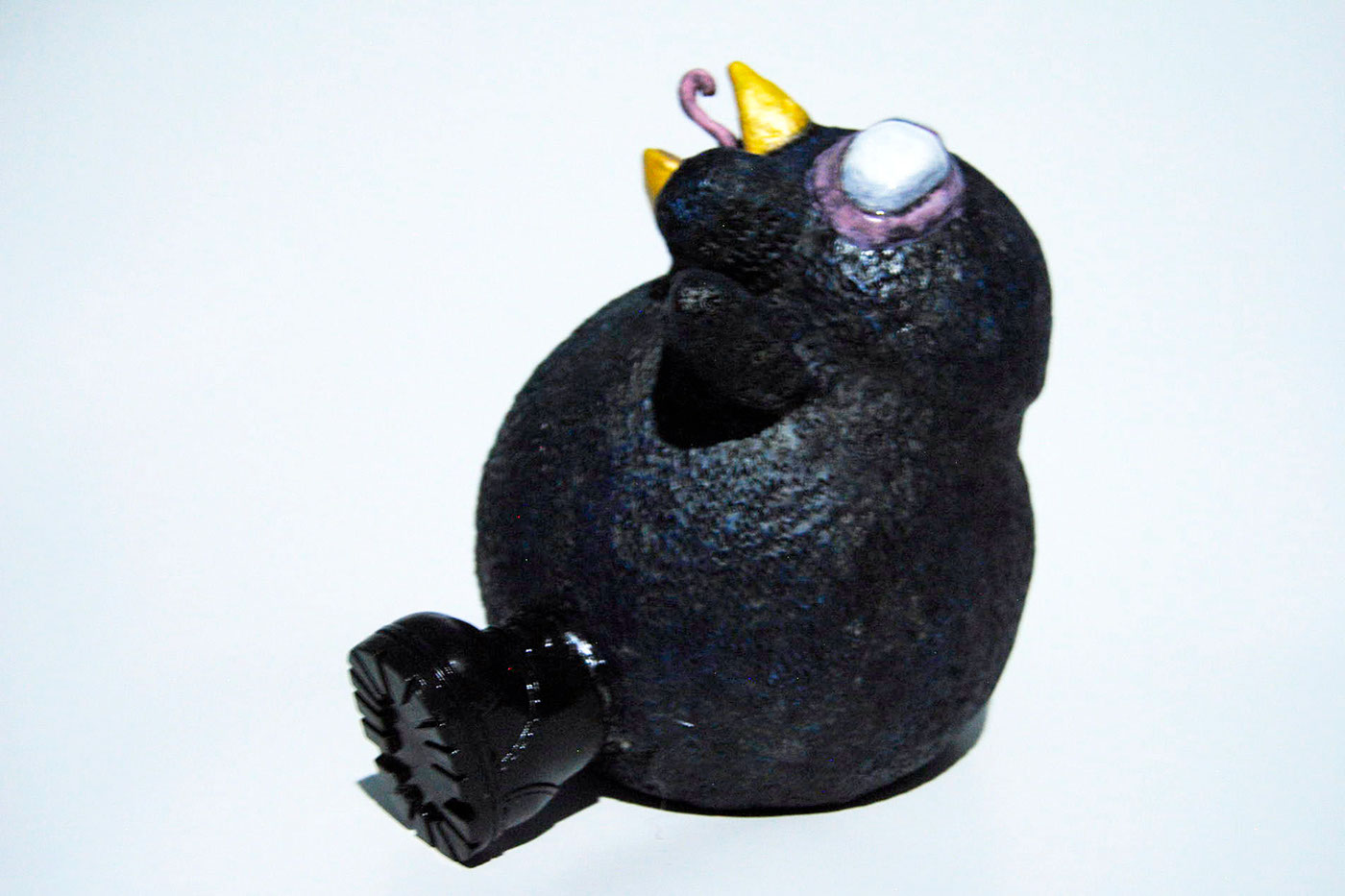 birds sculpture boots bone skull epoxy clay resin bizarre cute