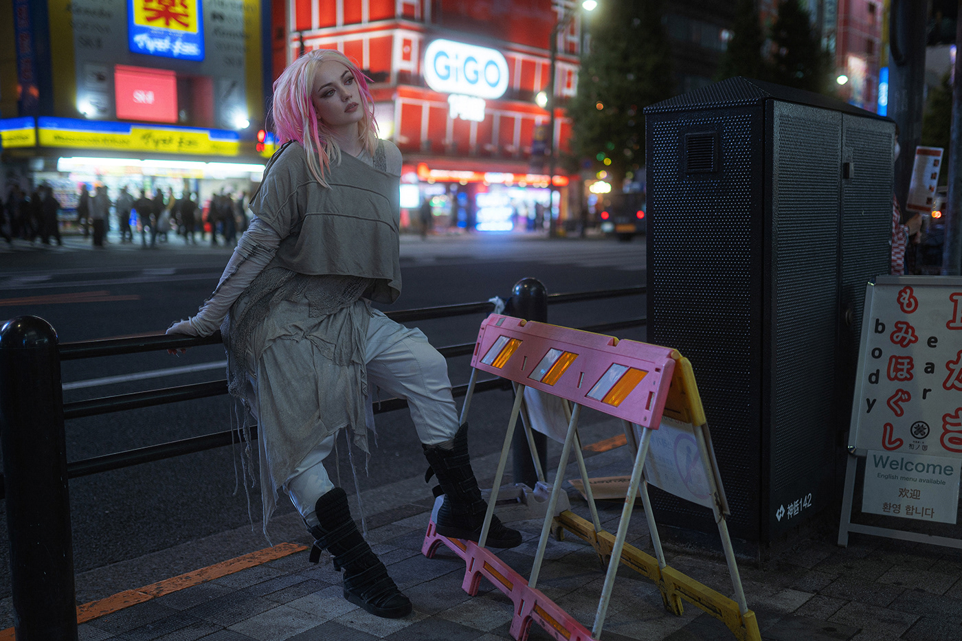 tokyo japan portrait photoshoot neon city night Style