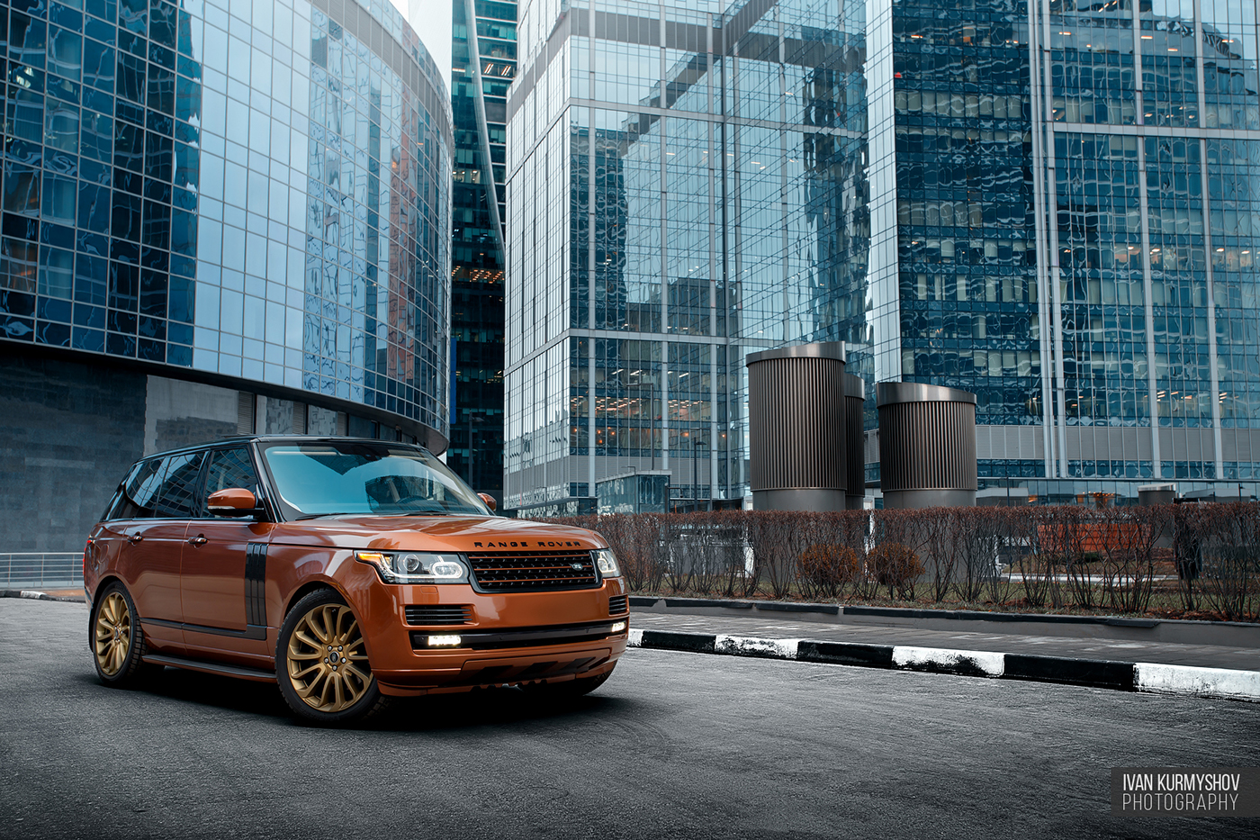 photo car automotive   Moscow-city Land Rover range rover Russia Moscow
