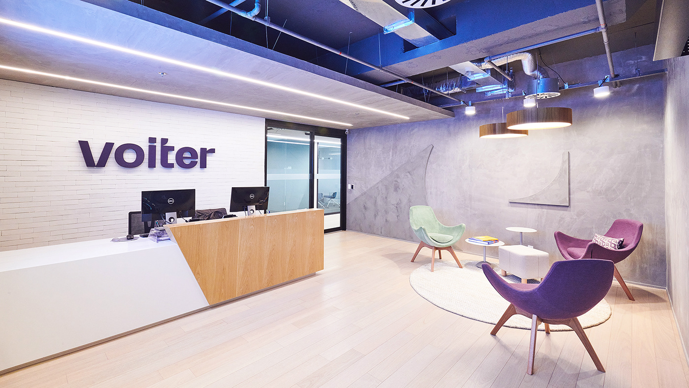Bank brand business digital finance gradient purple