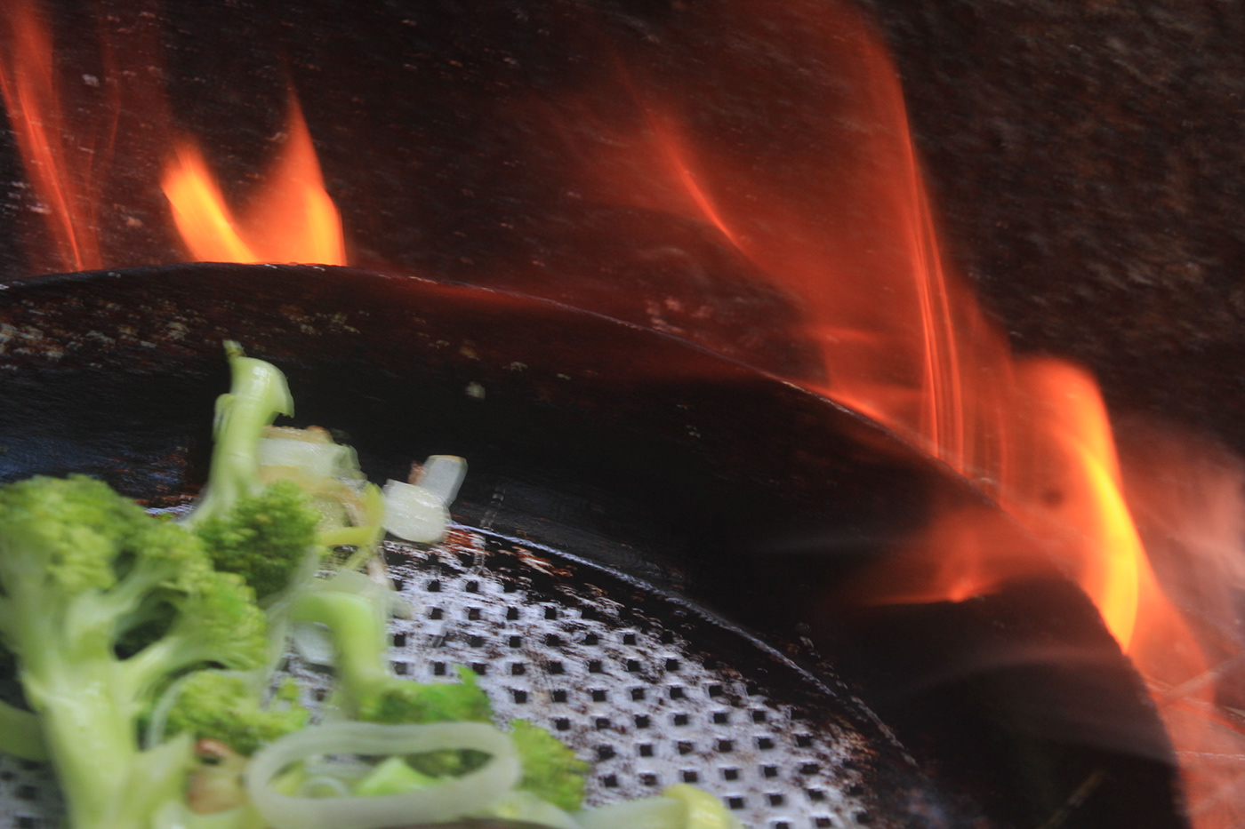 alimento restaurante comida fogo fire fogueira abobrinha ovo