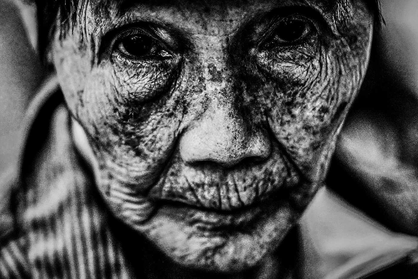 street photography portraits people asia black and white old people Street candid poor monks