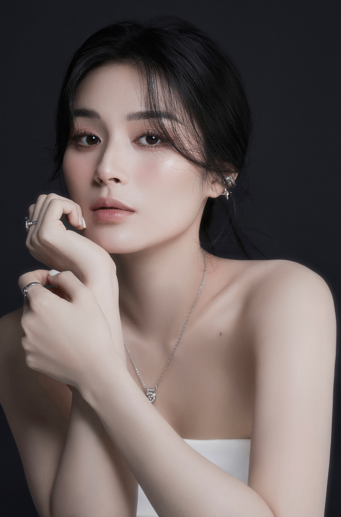 Beautiful Canon girl light Love model portrait sexy studio vietnam