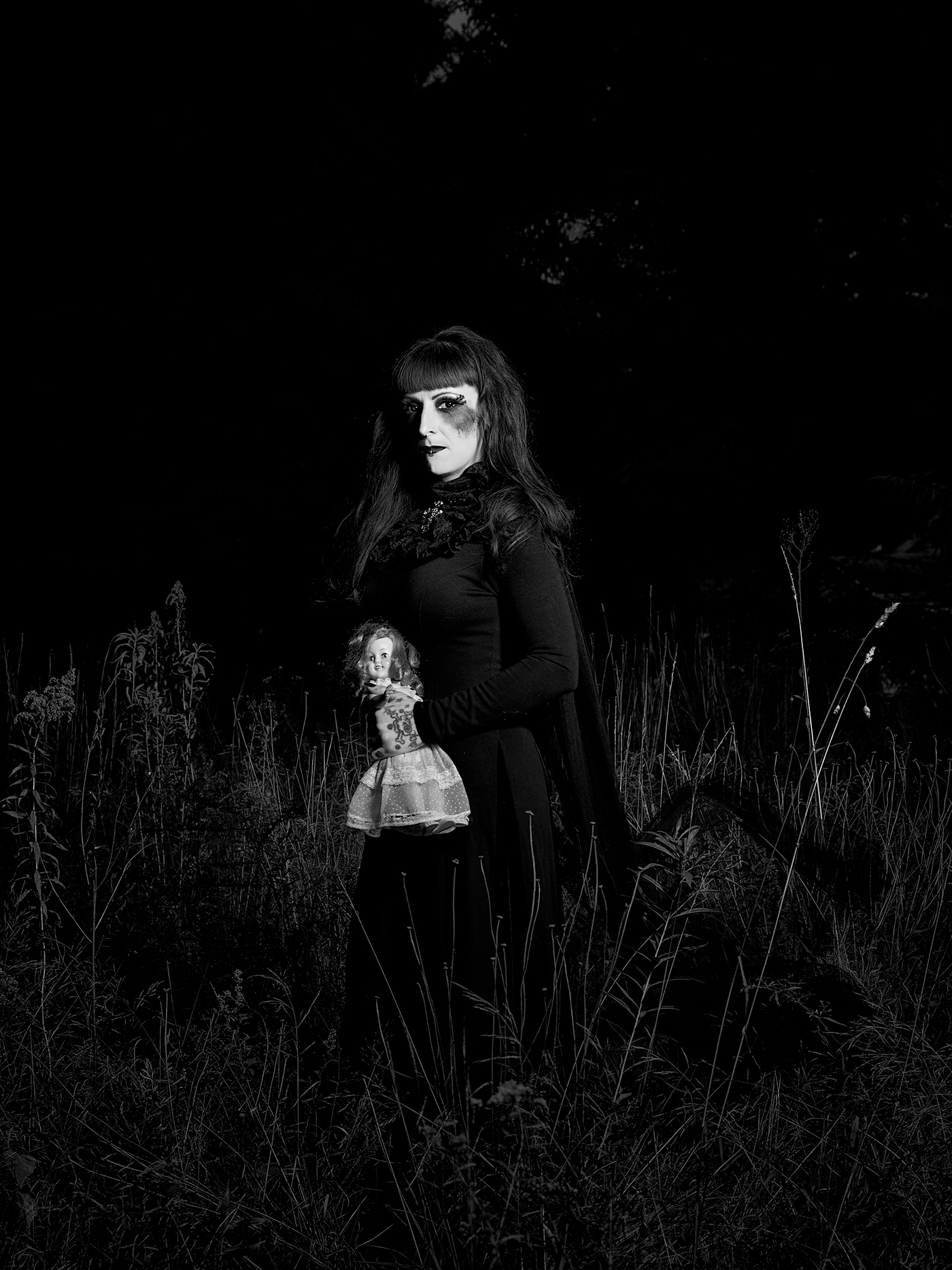 gothic creepy MUA doll hallowen