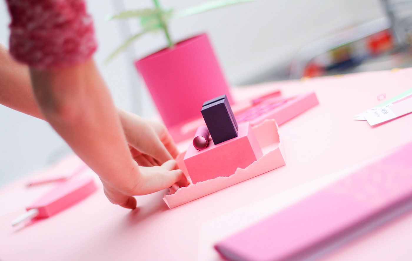 SNASK papercraft stop motion craft handcrafted pink paper stop motion Stockholm grid cutting knife desk dragonframe