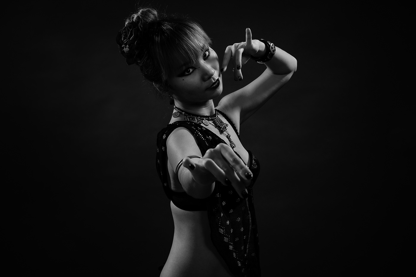 tribal Fusion Belly dance DANCE   miu black & white b&w studio Studio Photography