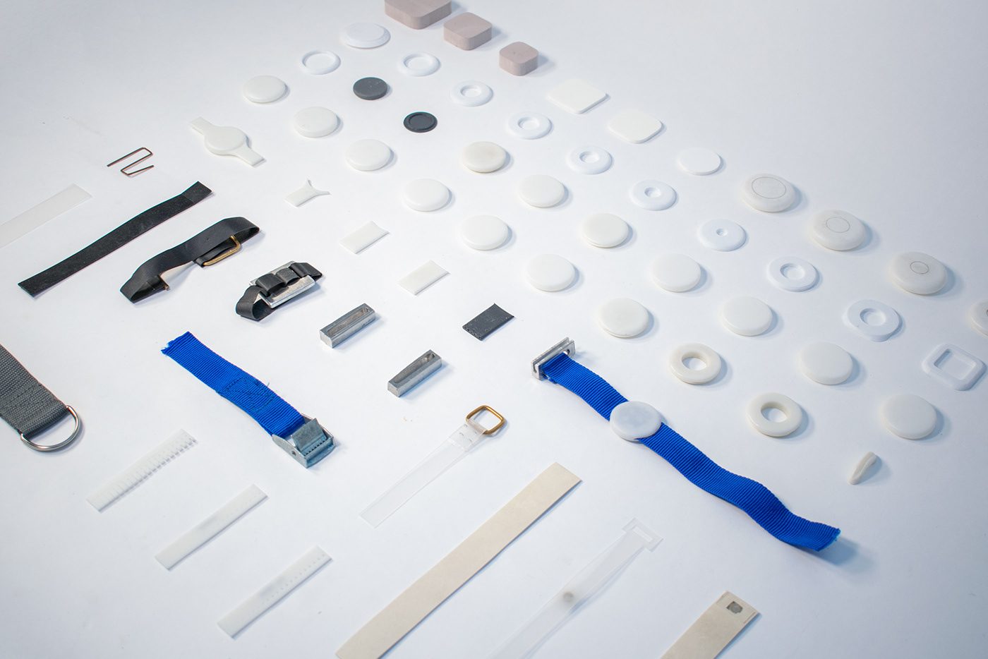 concept design industrial design  IoT minimal product product design  smart watch smartwatch watch