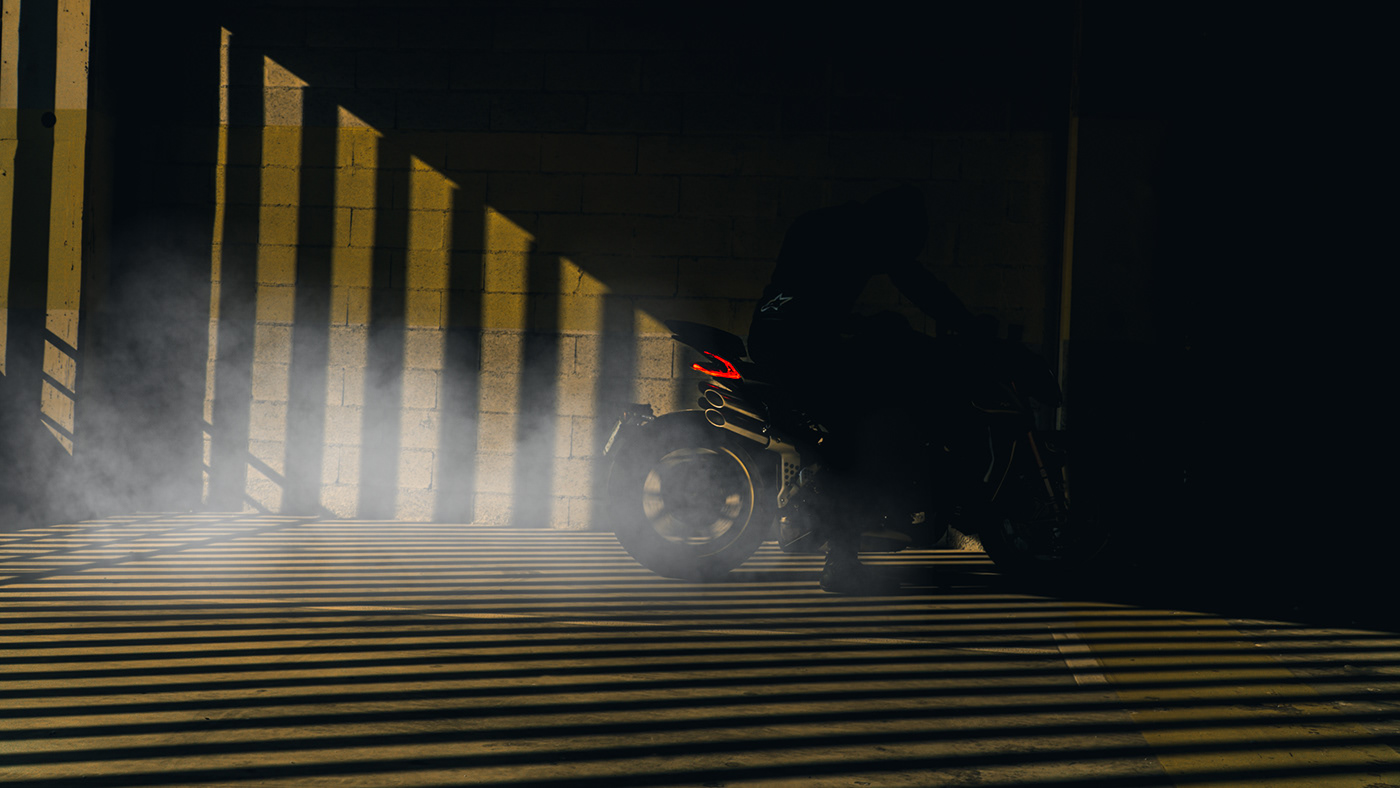 motorbike motorcycle mv agusta light shadow