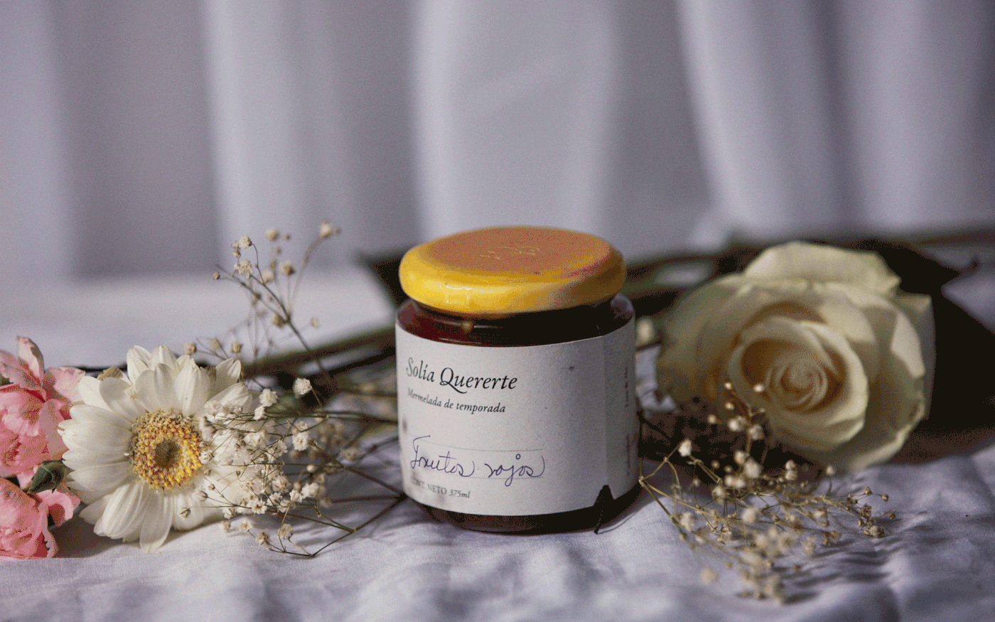 branding  graphic design  Packaging organic beeswax RECYCLED Photography  honey wood candles