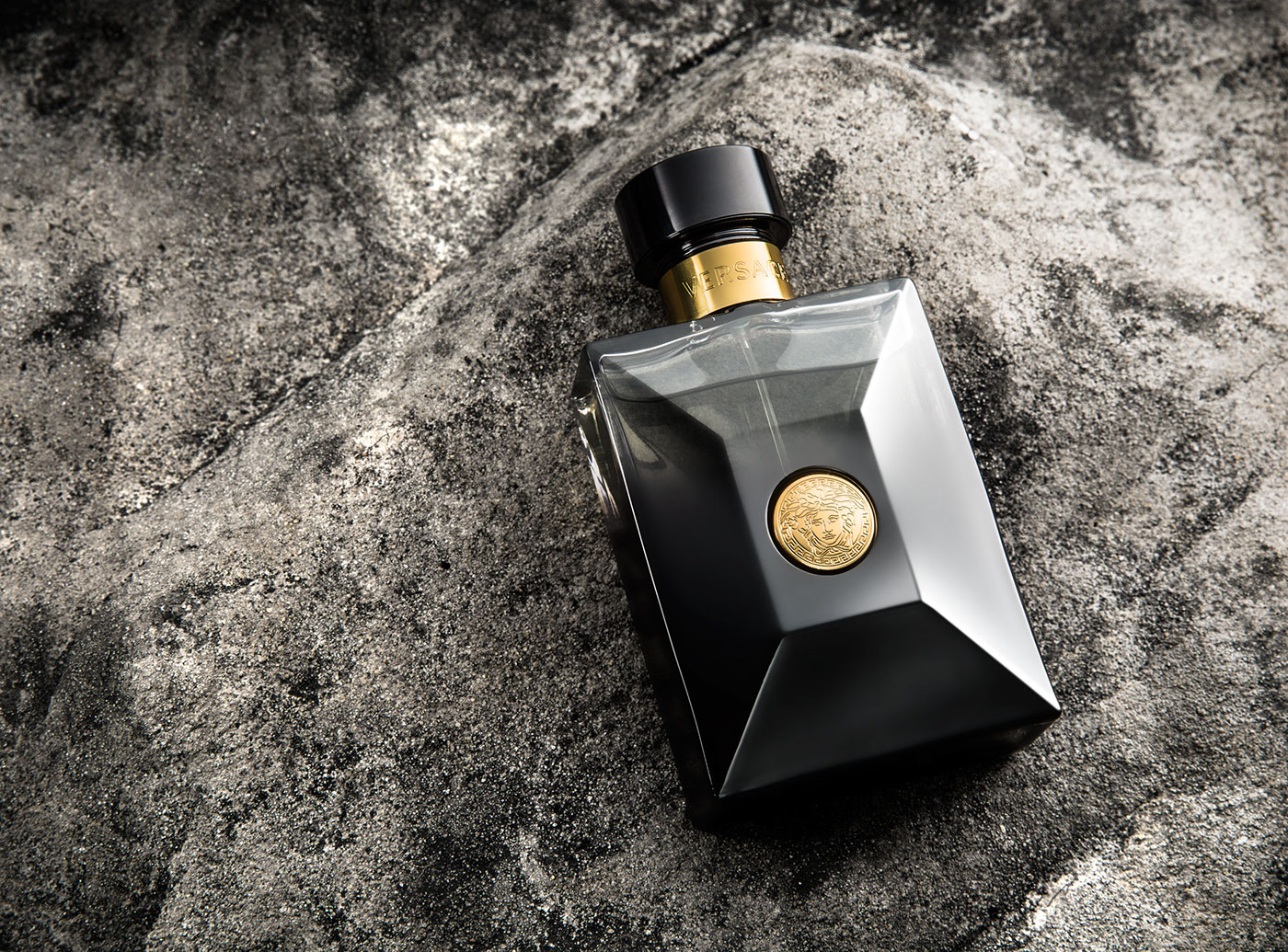 versace oud noir douglas