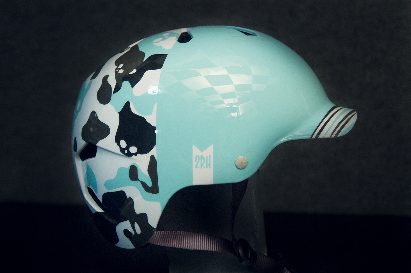 Helmet Custom paint camouflage stripes skulls dildo Bicycle bern dirtbike