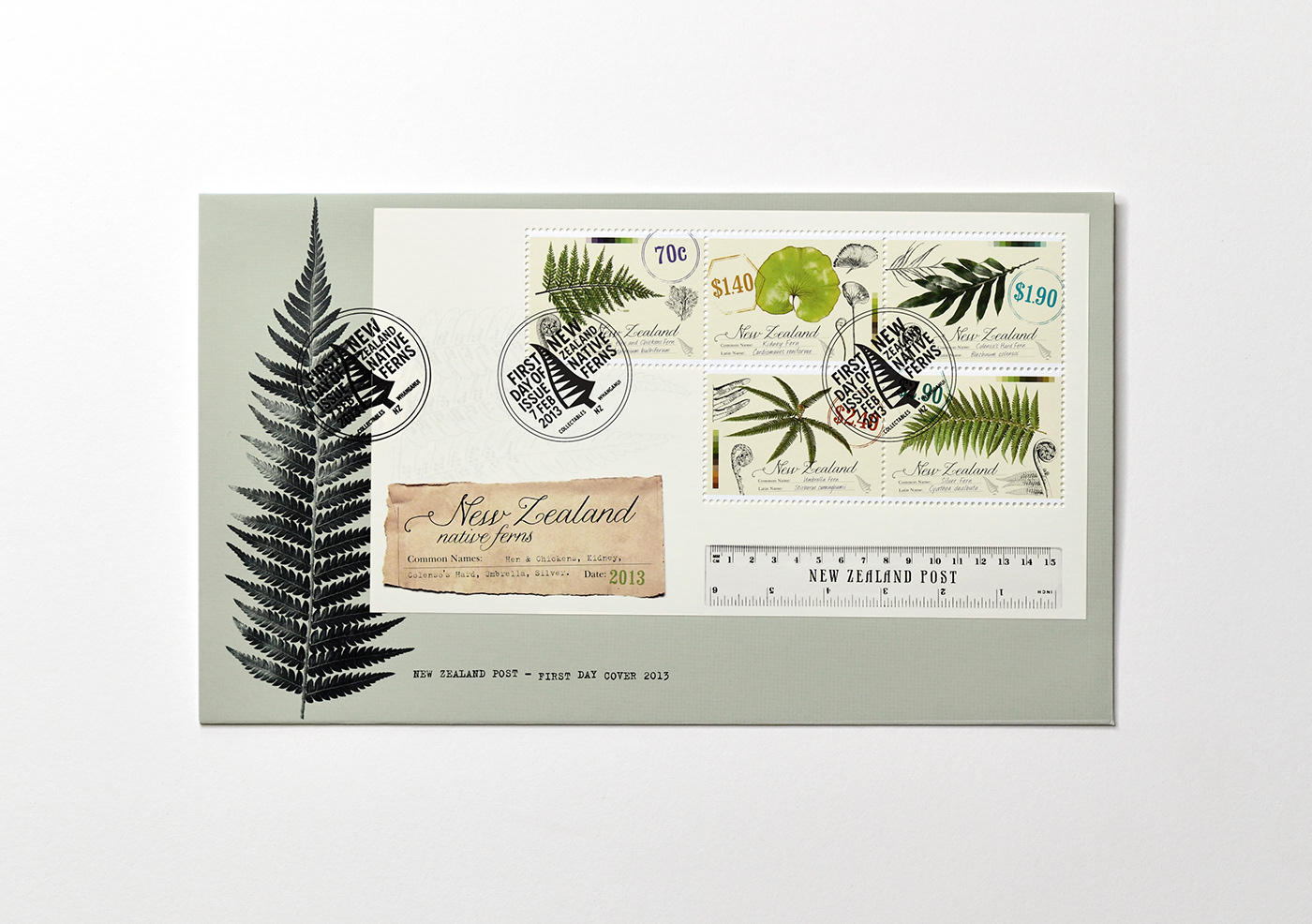 stamps botanical ferns New Zealand plants detail realistic postage stamps ILLUSTRATION  philatelic
