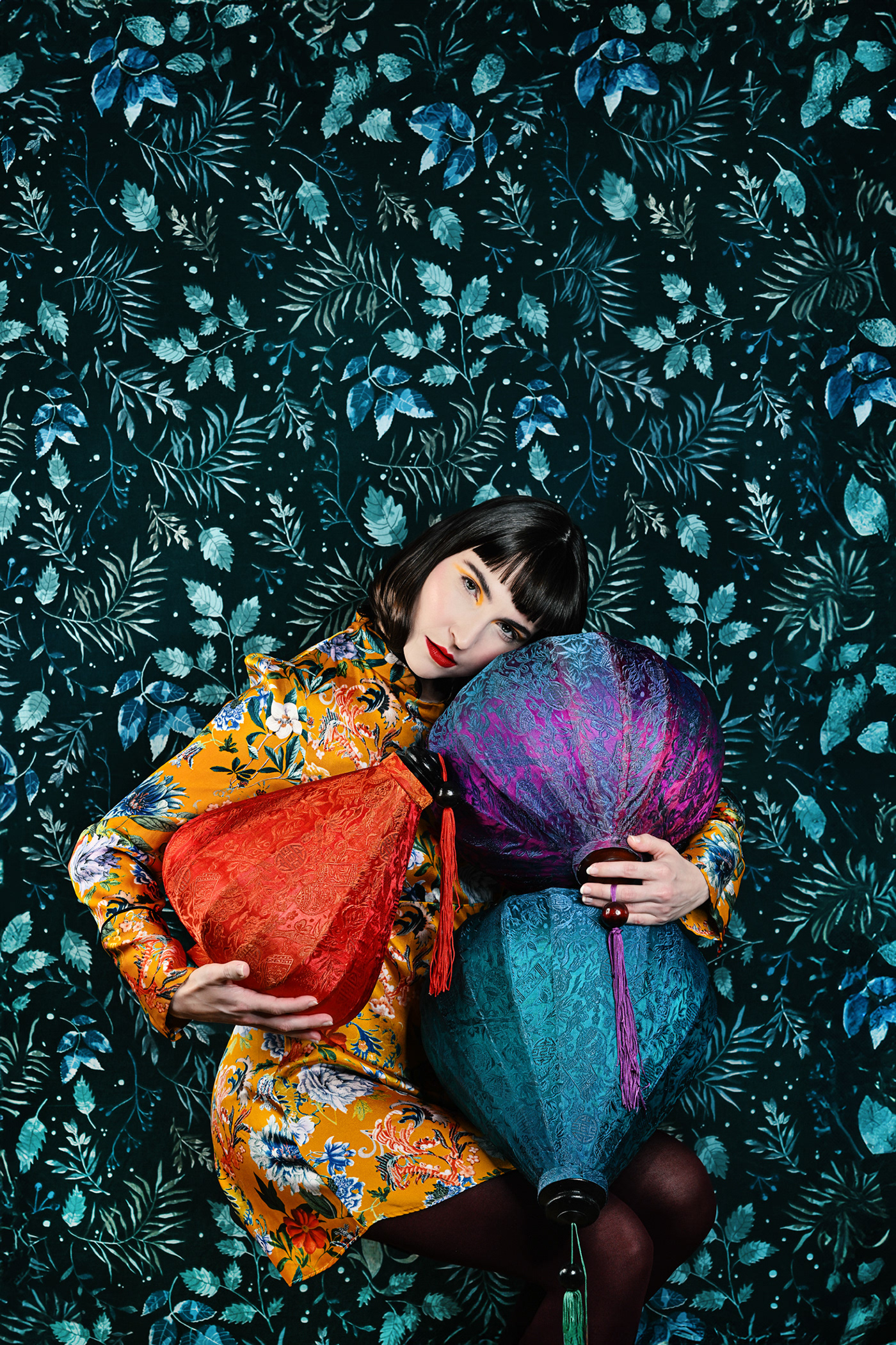 fine art portrait photography , china new year , maximalismus, pattern an colors,prague photographer