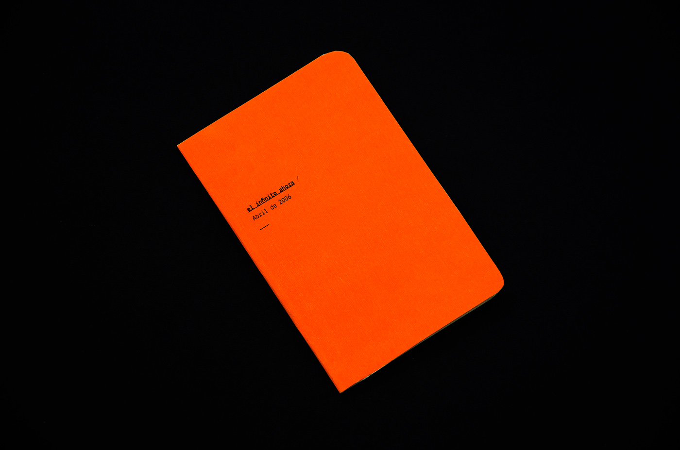 Diseño editorial editorial fluo typo experimental grid conceptual diseño orange Script Poetry  presentation Periodismo reality concept