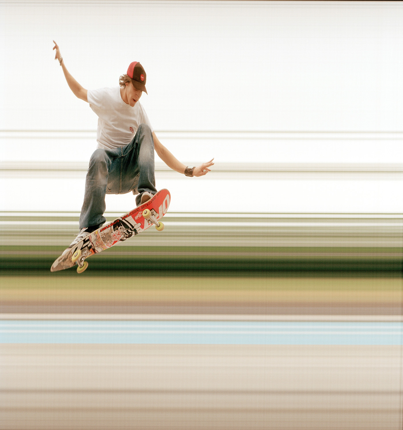 synchroballistic skateboarding analog Film   photo finish photofinish skateboard skate sport slitscan