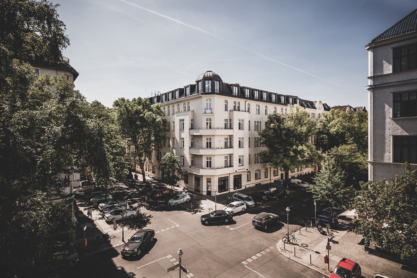 real estate hamburg berlin wien oslo branding  achitecture Charlottenburg editorial Corporate Design