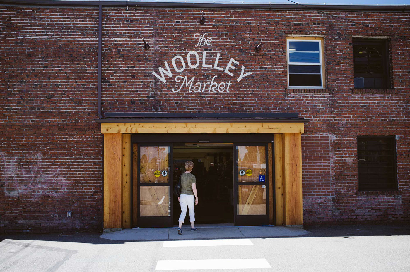 The Woolley Market market Food  environmental design ux sign painting manufacturing strategy