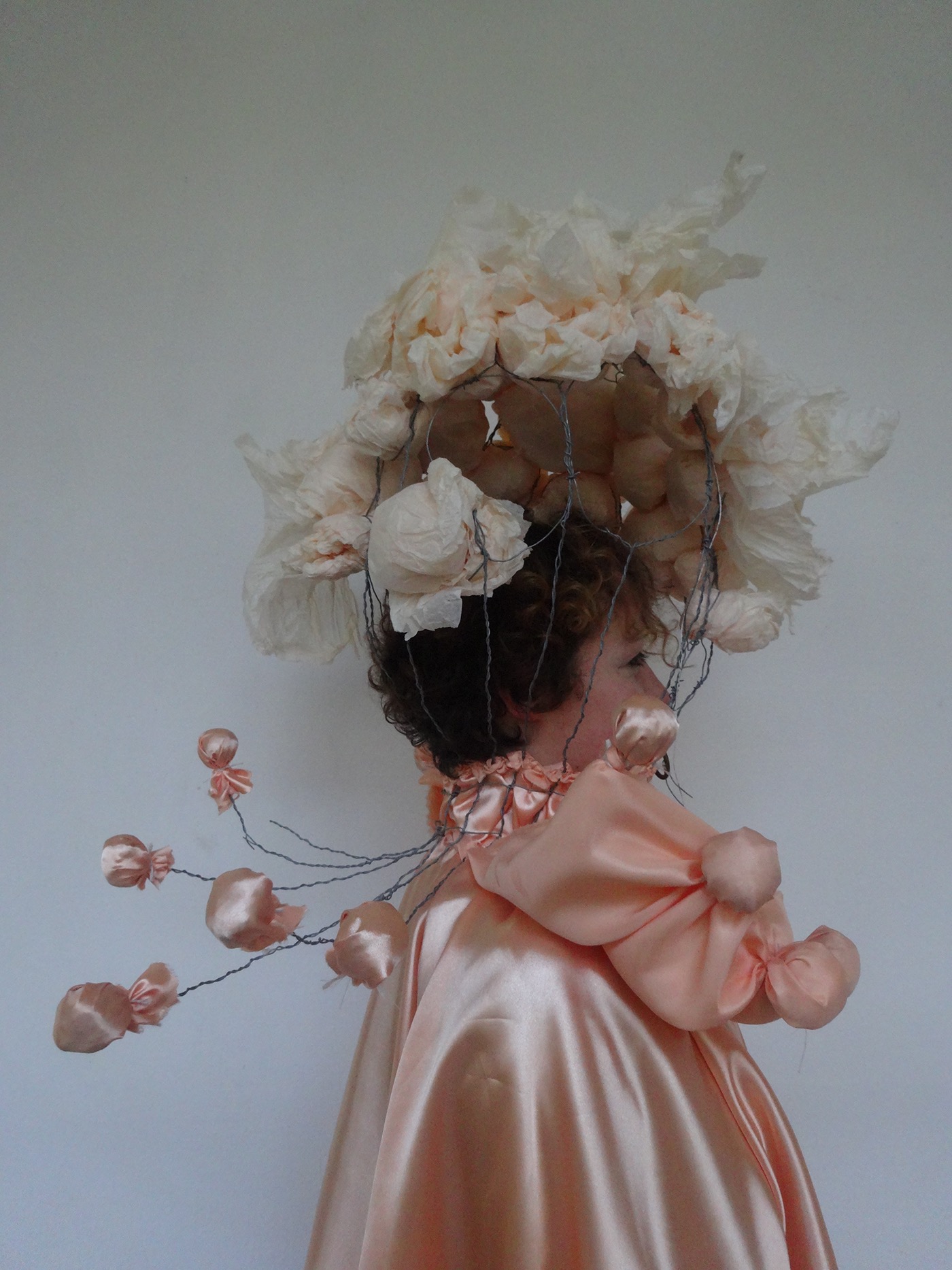 bulle dress medusa moebius beaux-arts déguisement coiffe Space  alien clothe