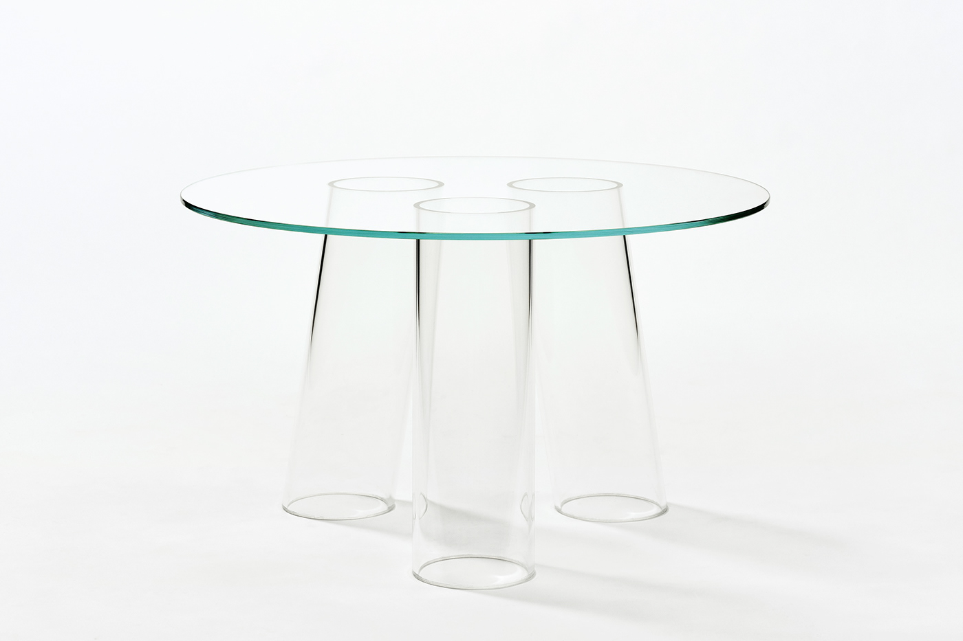 coffeetable furniture furnituredesign glass table