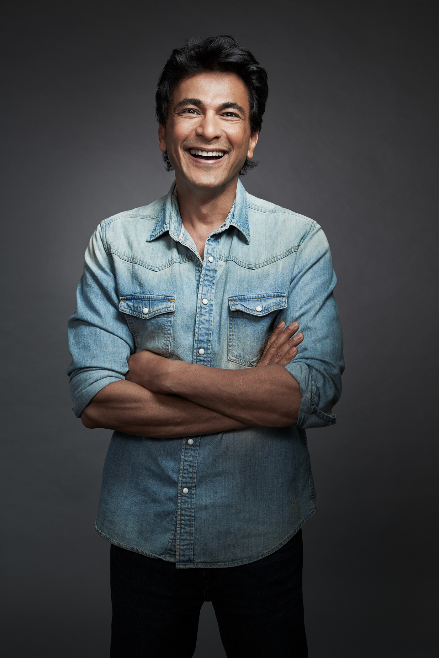 Portrait of Vikas Khanna by commercial and advertising photographer Ylva Erevall in NY/LA
