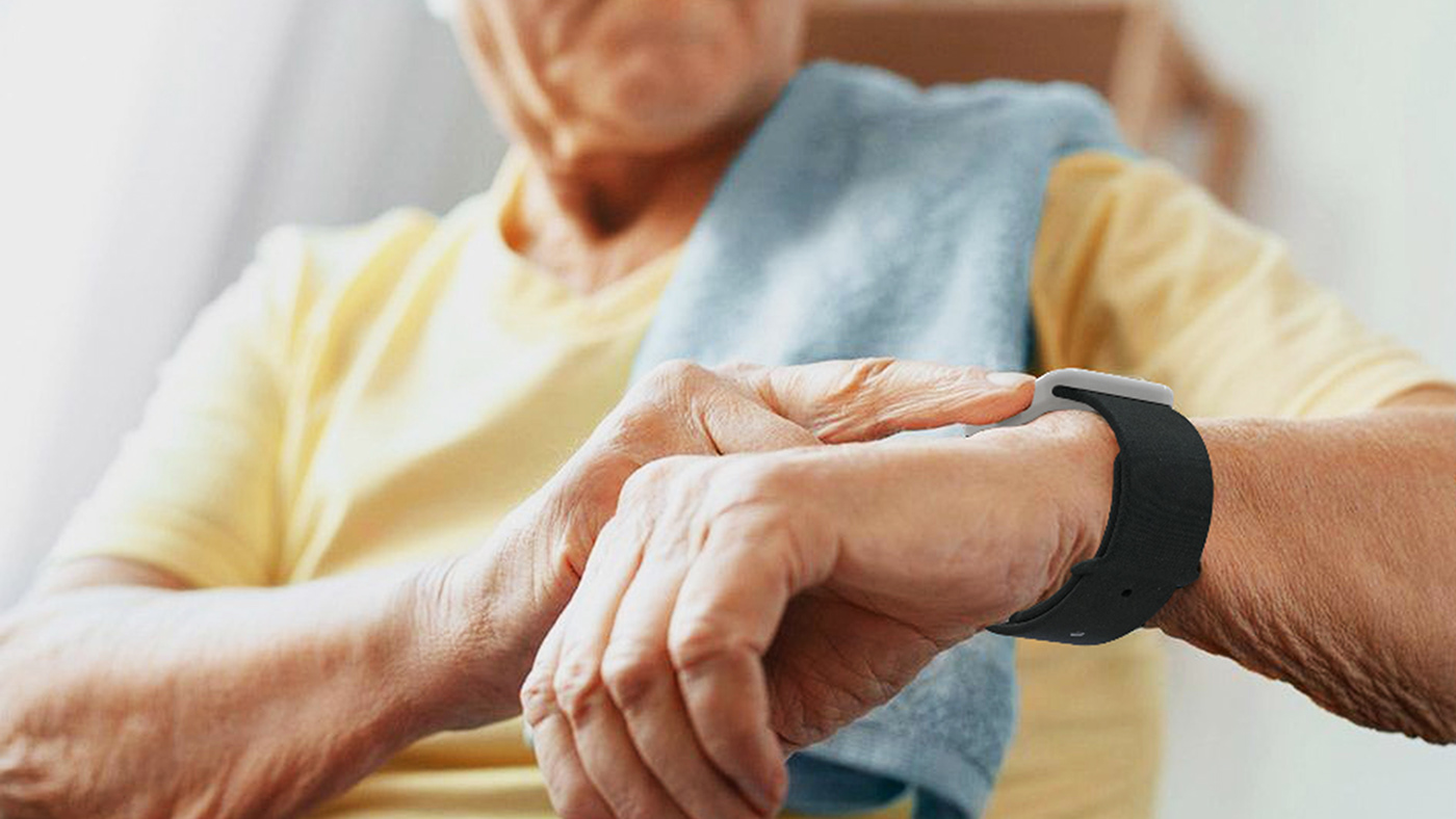 COVid Elderly smartwatch werable