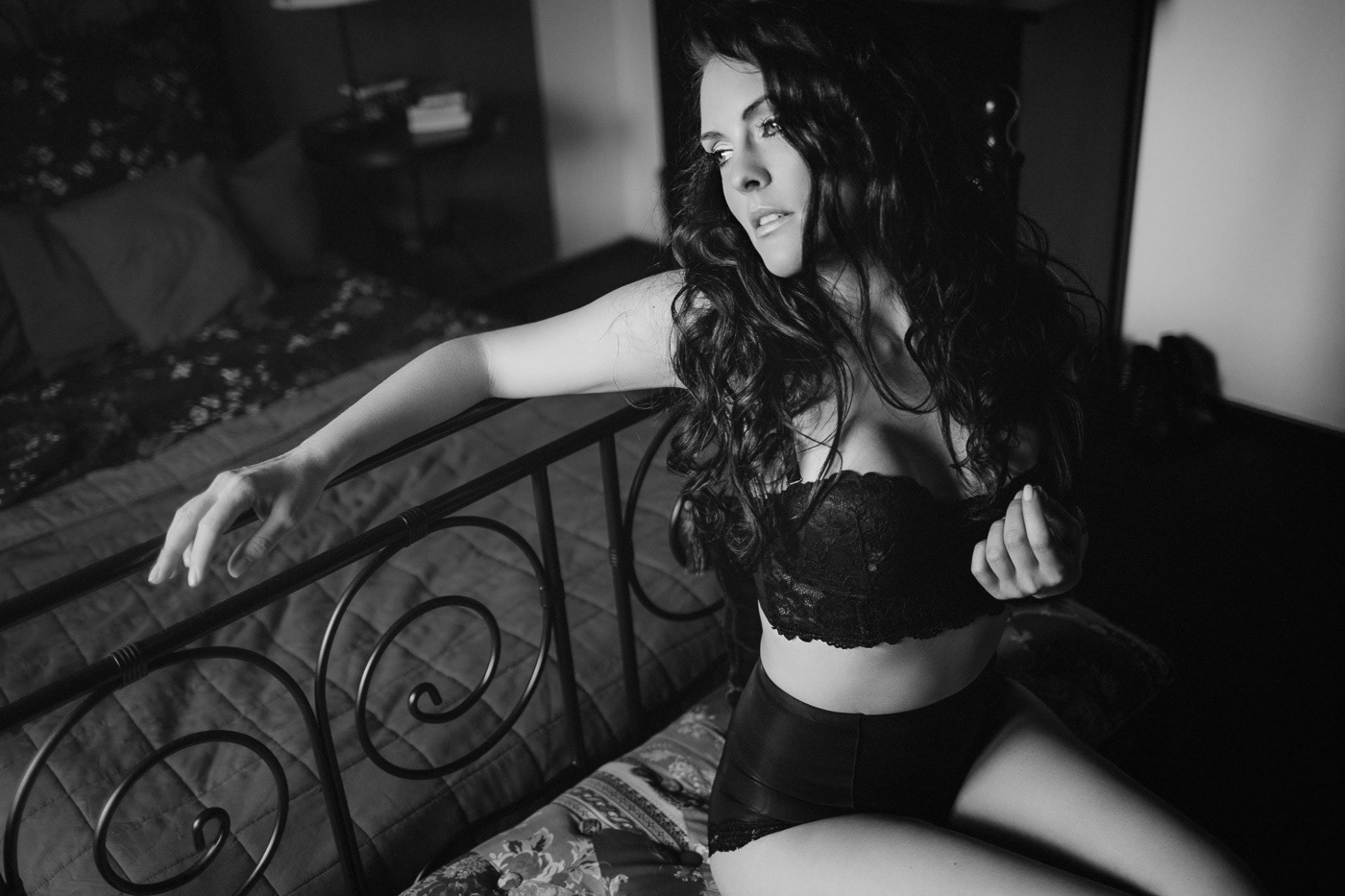 boudoir photographer window light portrait lingerie