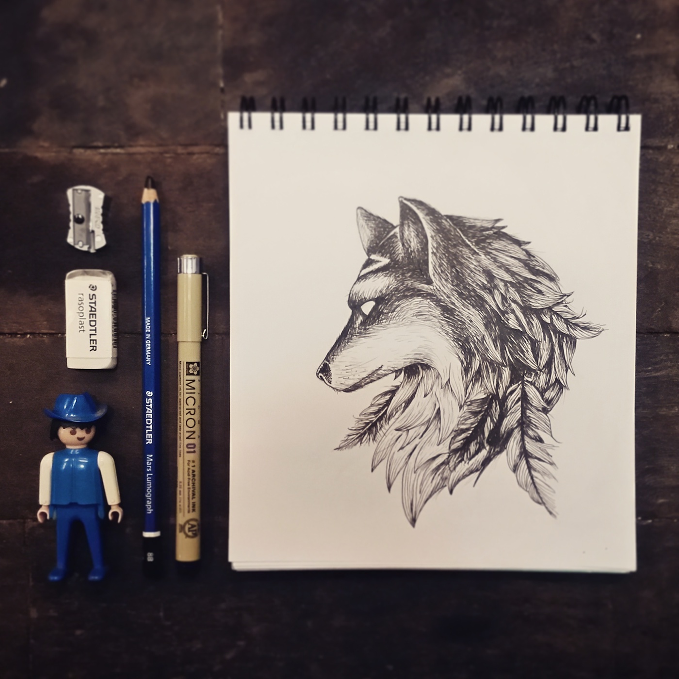 wolf wolf tattoo wolf illustration Lobo lobo ilustracion ilustracion dibujo sketch boceto feathers tattoo tatuaje draw diye diego jimenez