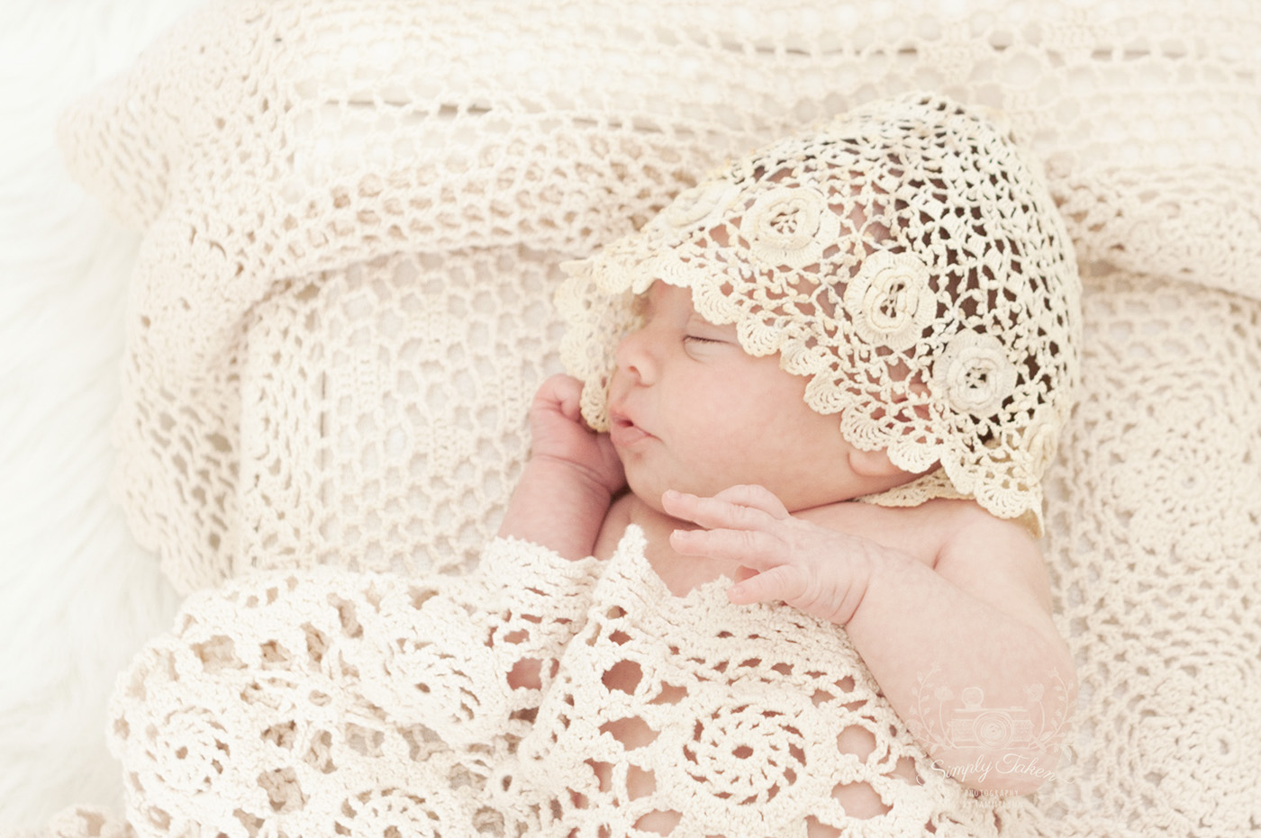 newborn babies Natural Light boutique YC232SP17 Simply Taken by baby mermaid